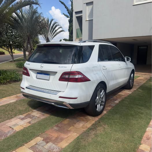 Mercedes-Benz ML-350 3.0 V6  4x4 Diesel 2015 miniatura 2
