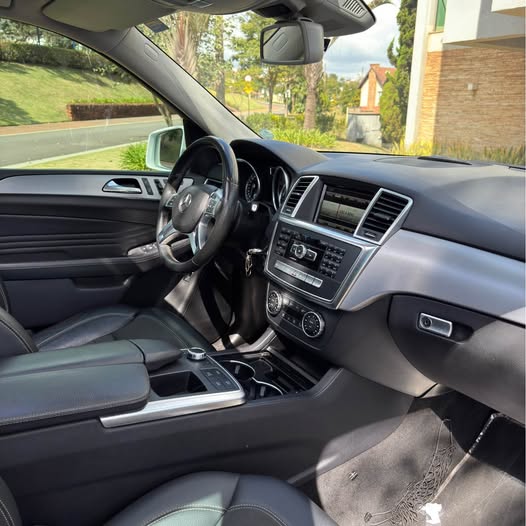 Mercedes-Benz ML-350 3.0 V6  4x4 Diesel 2015 miniatura 5